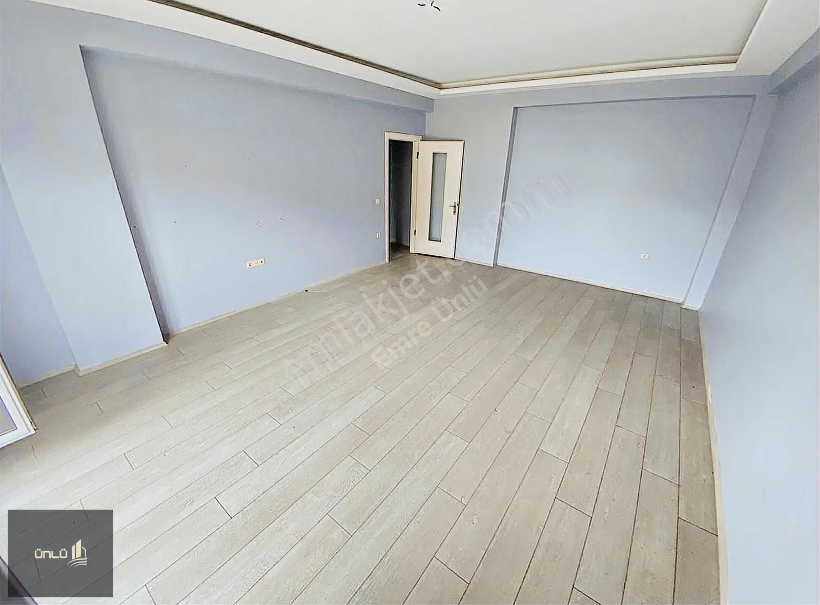 Yeni Mahallede Site İçi Otoparklı Havuzlu 3+1 Daire - Görsel 7