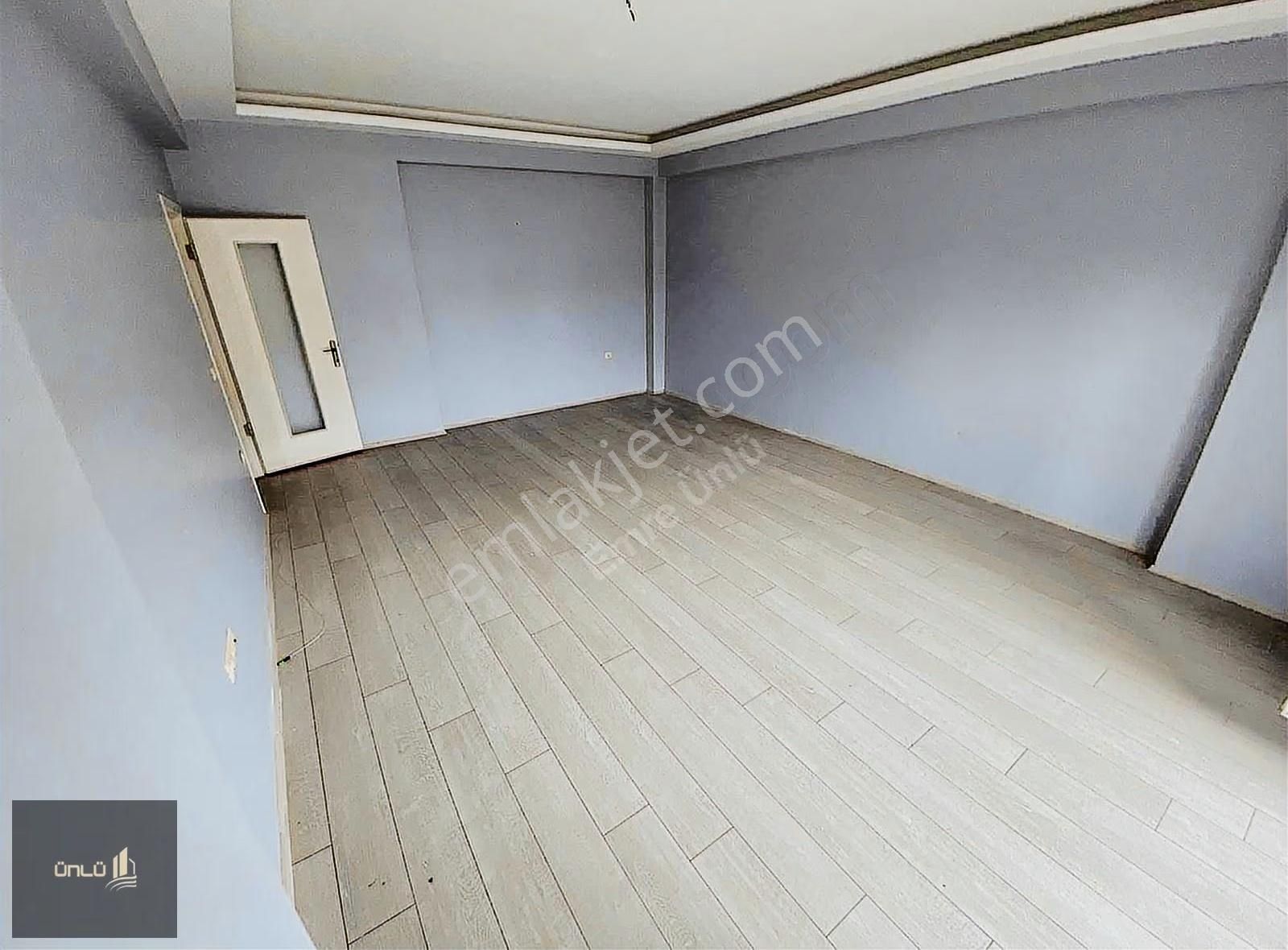 Yeni Mahallede Site İçi Otoparklı Havuzlu 3+1 Daire - Görsel 11