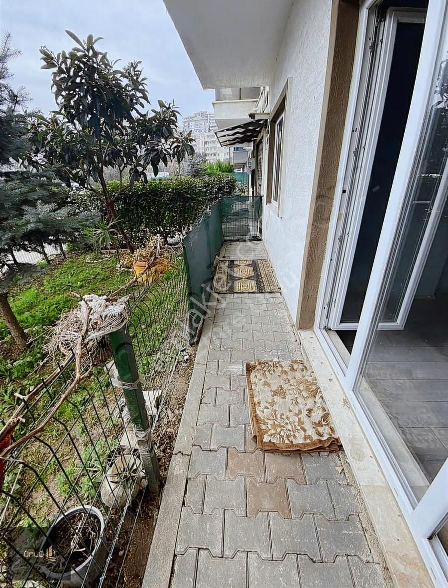 Yeni Mahallede Site İçi Otoparklı Havuzlu 3+1 Daire - Görsel 9