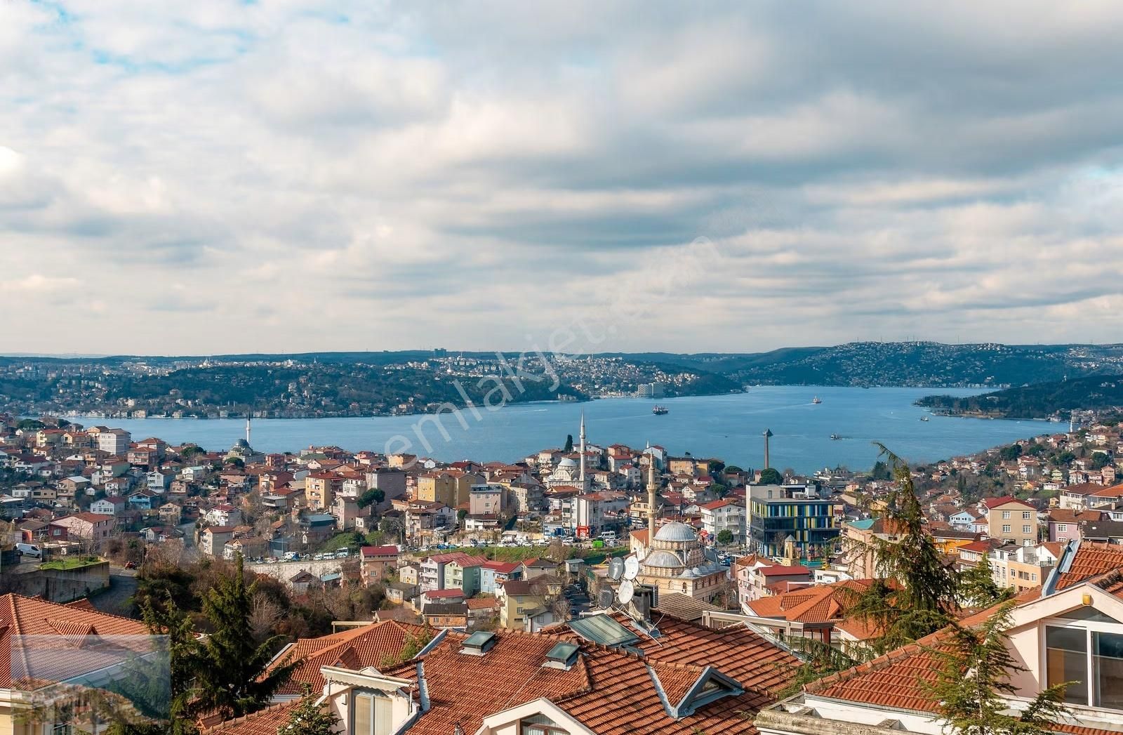 Boğazgören Sitesi 2. Kısım Boğaz Manzaralı Teraslı Çatı Dubleks