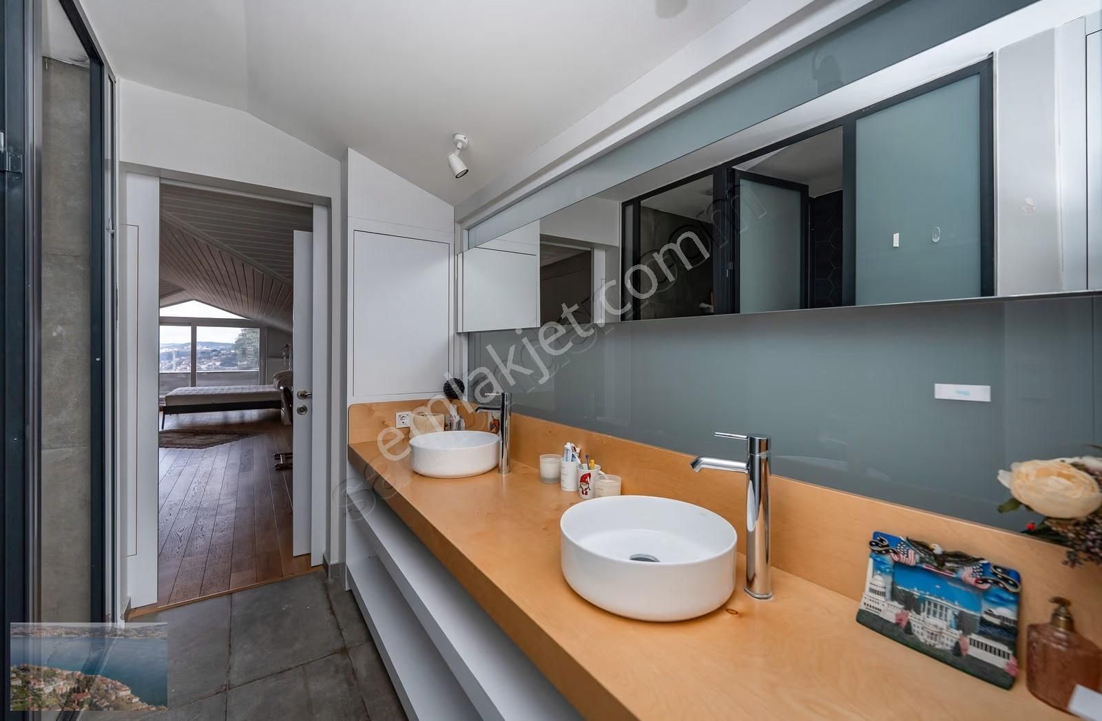 Boğazgören Sitesi 2. Kısım Boğaz Manzaralı Teraslı Çatı Dubleks - Görsel 23