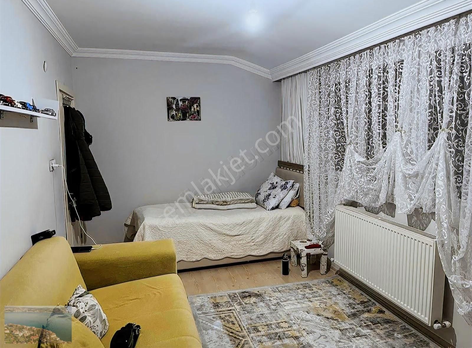 Gazi Mah 'de 175 M2 3 +1 Köşe Başı 5.kat Satılık Daire - Görsel 7
