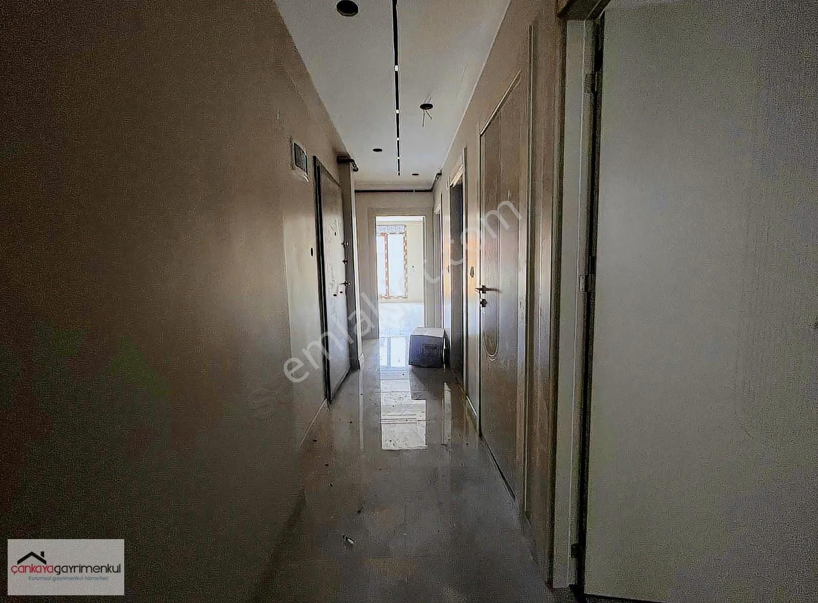 Tolga Caddesinde 2+1 Sıfır Panjurlu Wc-banyo Ayrı 2.kat - Görsel 22