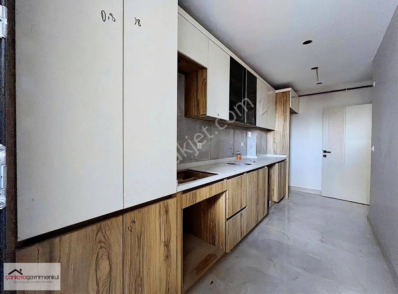 Tolga Caddesinde 2+1 Sıfır Panjurlu Wc-banyo Ayrı 2.kat - Görsel 11