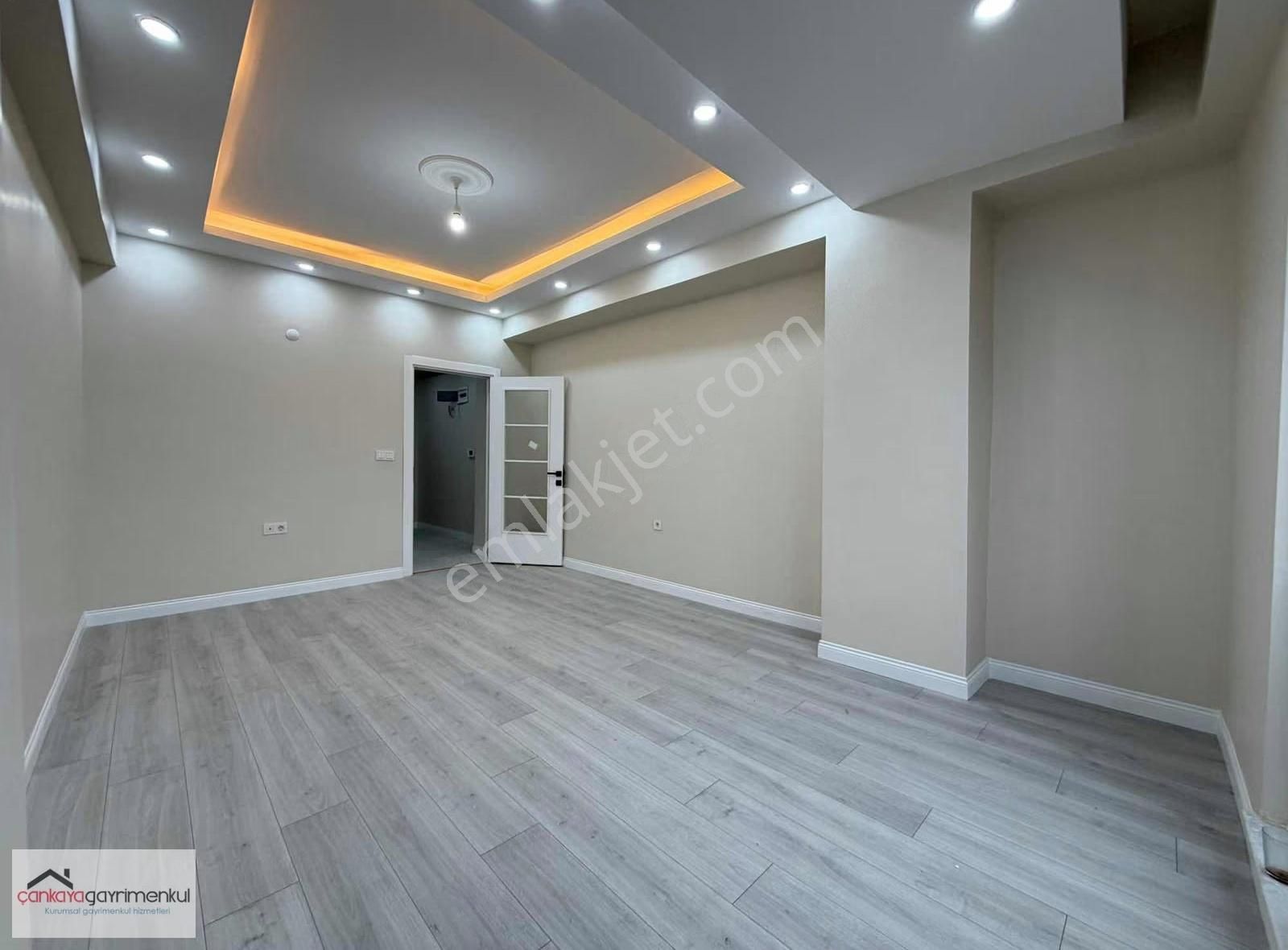 Tevfikbey'de 2+1 Sıfır Güzel Konumda 2.kat Daire!! - Görsel 6