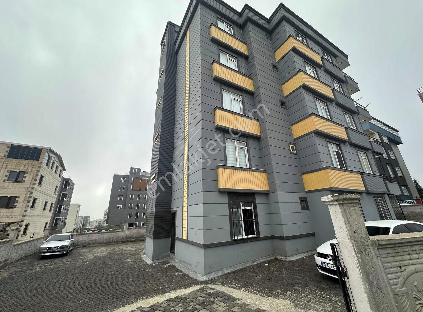 Acil Satılık Daire Ahmetşekergayrımenkulden