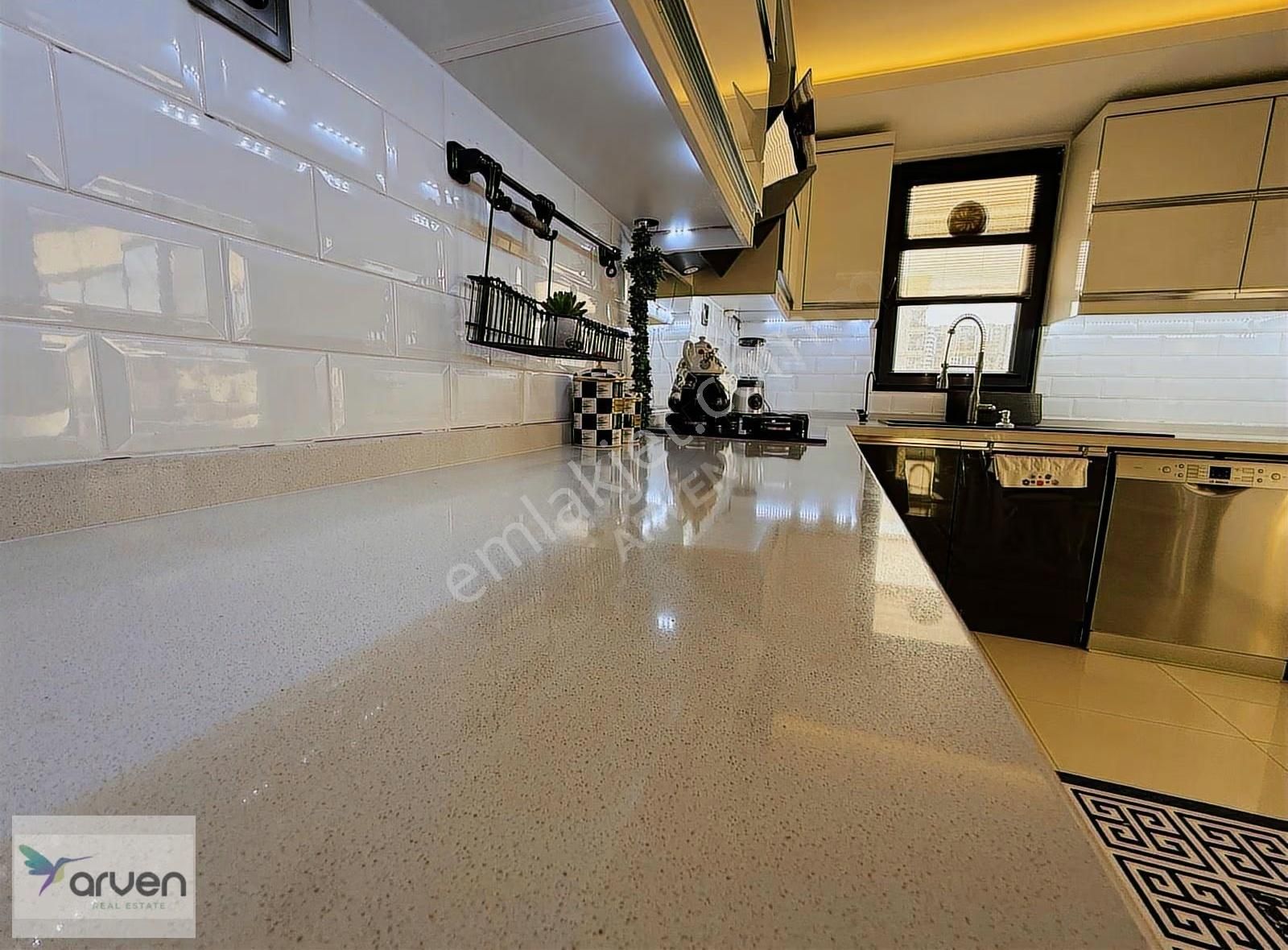 Yüksek Kredili , Bulvara Cephe, Çok Şık 3+1 İlanda ! - Görsel 29