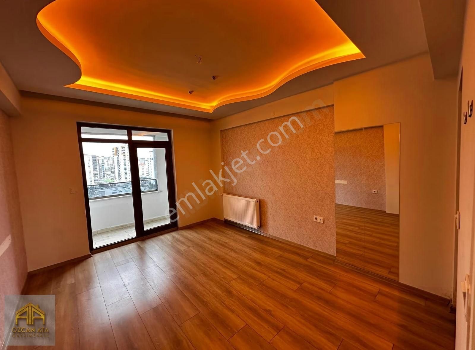 Özcan Ata Gayrimenkulden Serkent'de 3+1 Lüx Kiralık Daire - Görsel 24