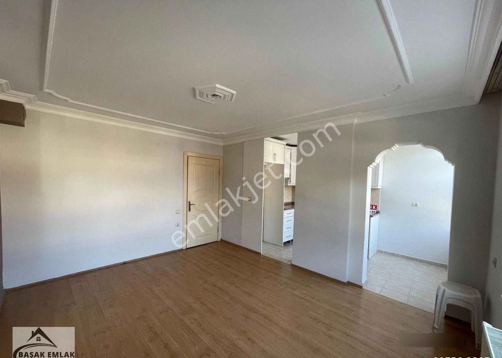 Başak Emlaktan Öğretmenlerde Ara Kat 2+1 Merkezi Konum Daire - Görsel 6