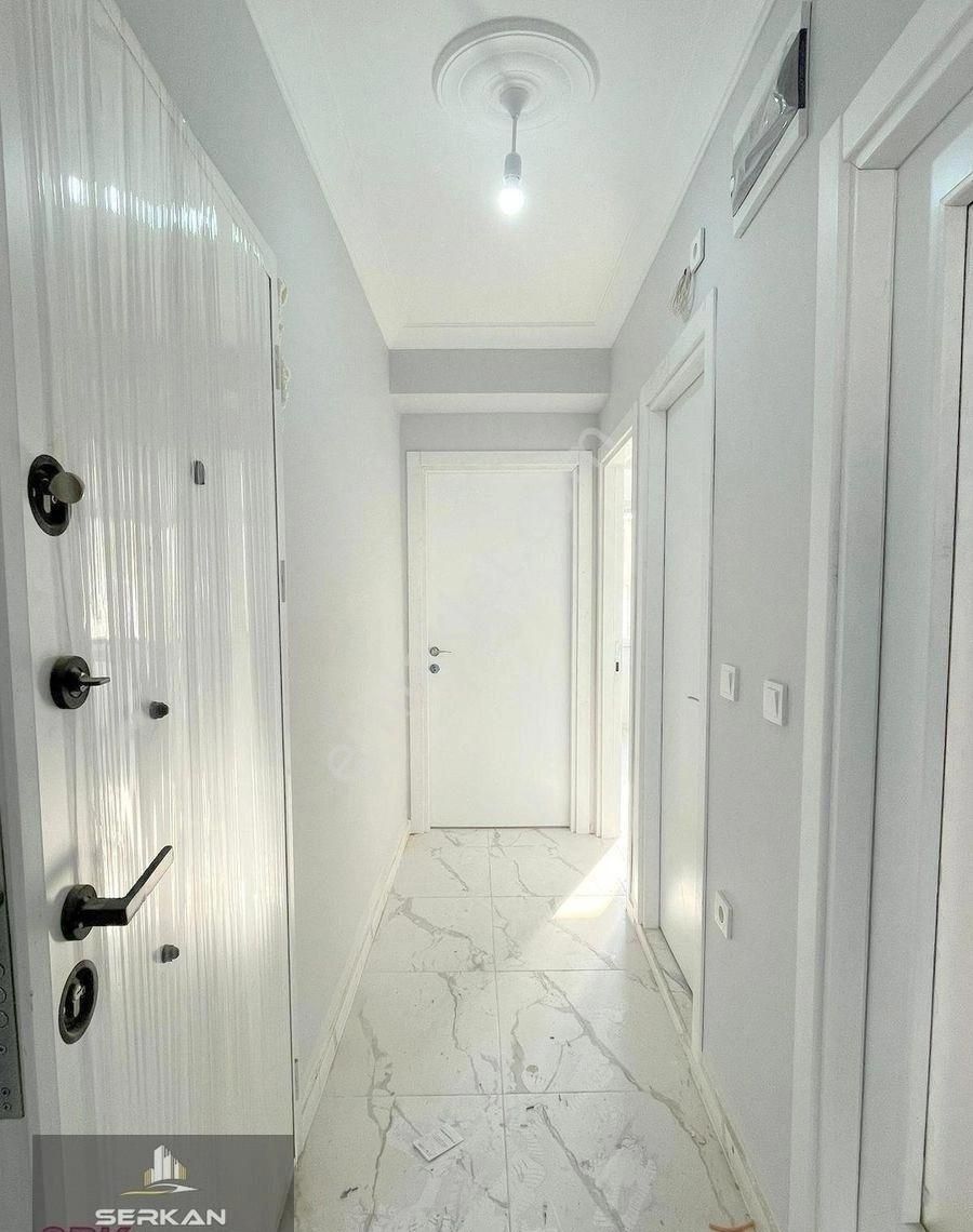 Serkan Gayrimenkulden Bahçelievler Yenibosna Fevziçakmakta 1.kat - Görsel 14