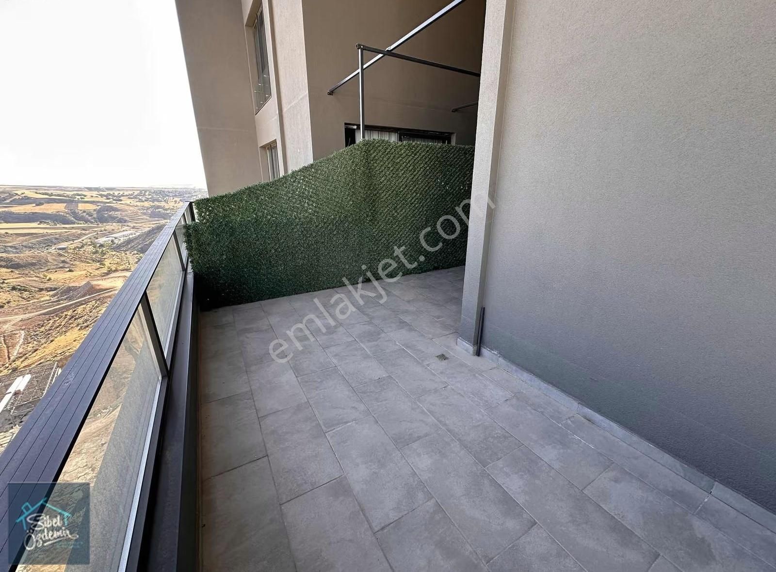 Alacaatlı Natura Sitesi'nde Teraslı 5+1 Lüks Daire - Görsel 8