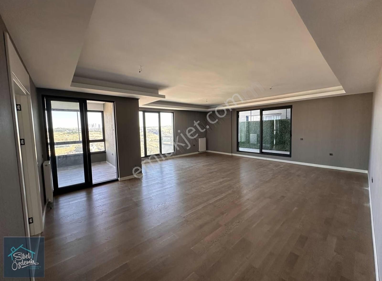 Alacaatlı Natura Sitesi'nde Teraslı 5+1 Lüks Daire - Görsel 14