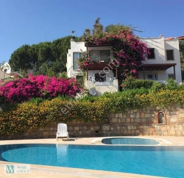 Bodrum Bitez Havuzlu Site İçinde Deniz Manzaralı Kiralık Daire