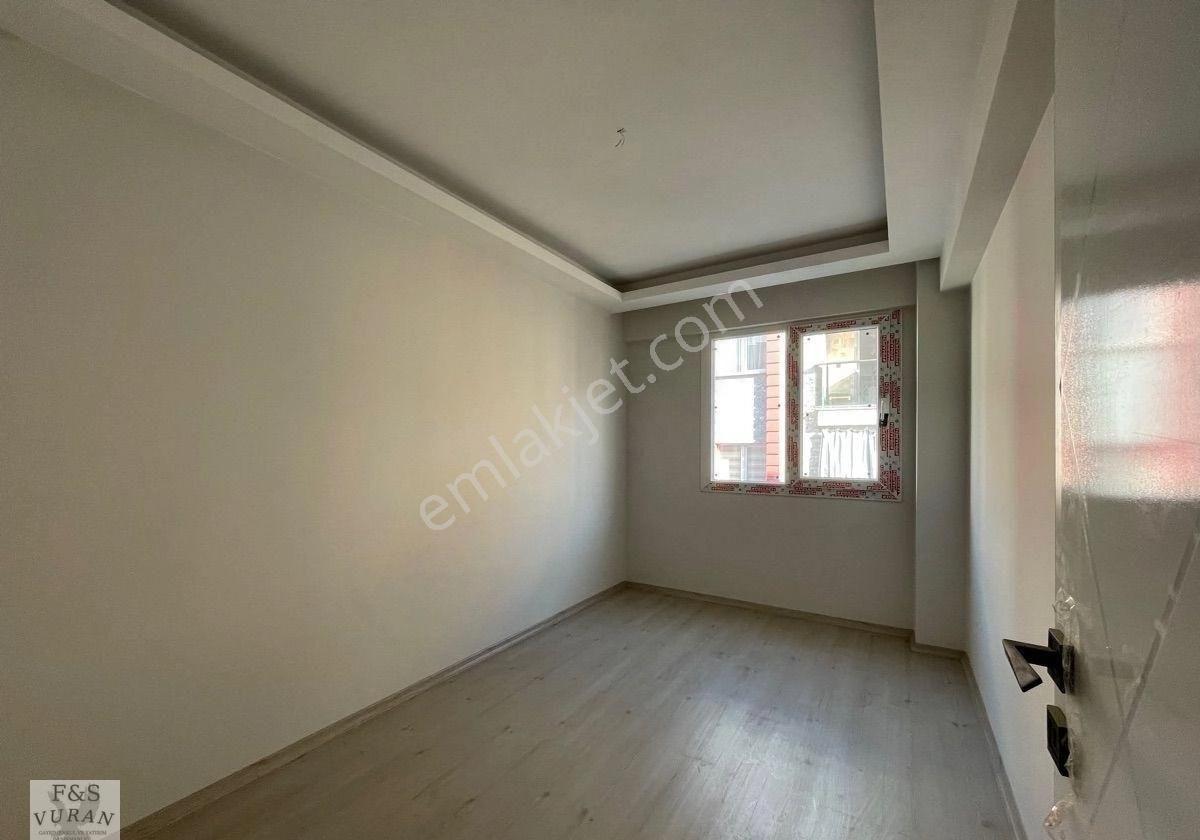 Efeler Yedi Eylül’de Geniş Teraslı Üst Kat Dubleks 2+1 – Ferah Plan, Merkezi Konum - Görsel 15