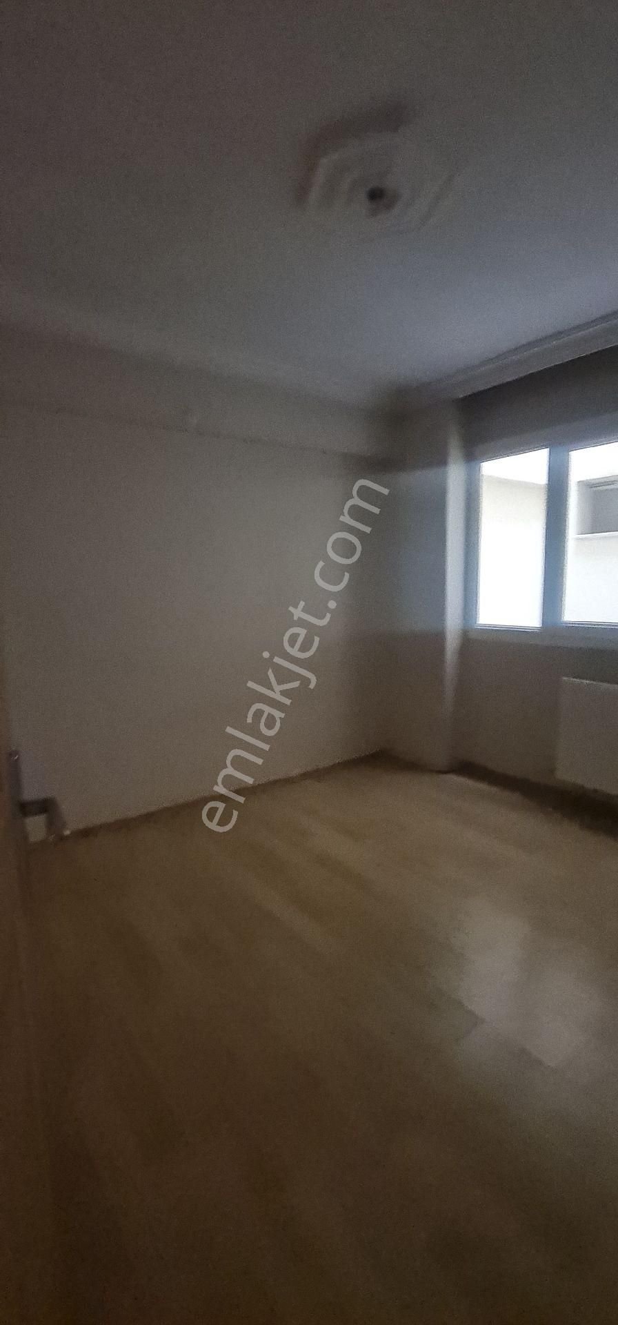 İzmir Konak Zafertepe Mahallesi Kiralık - Görsel 15