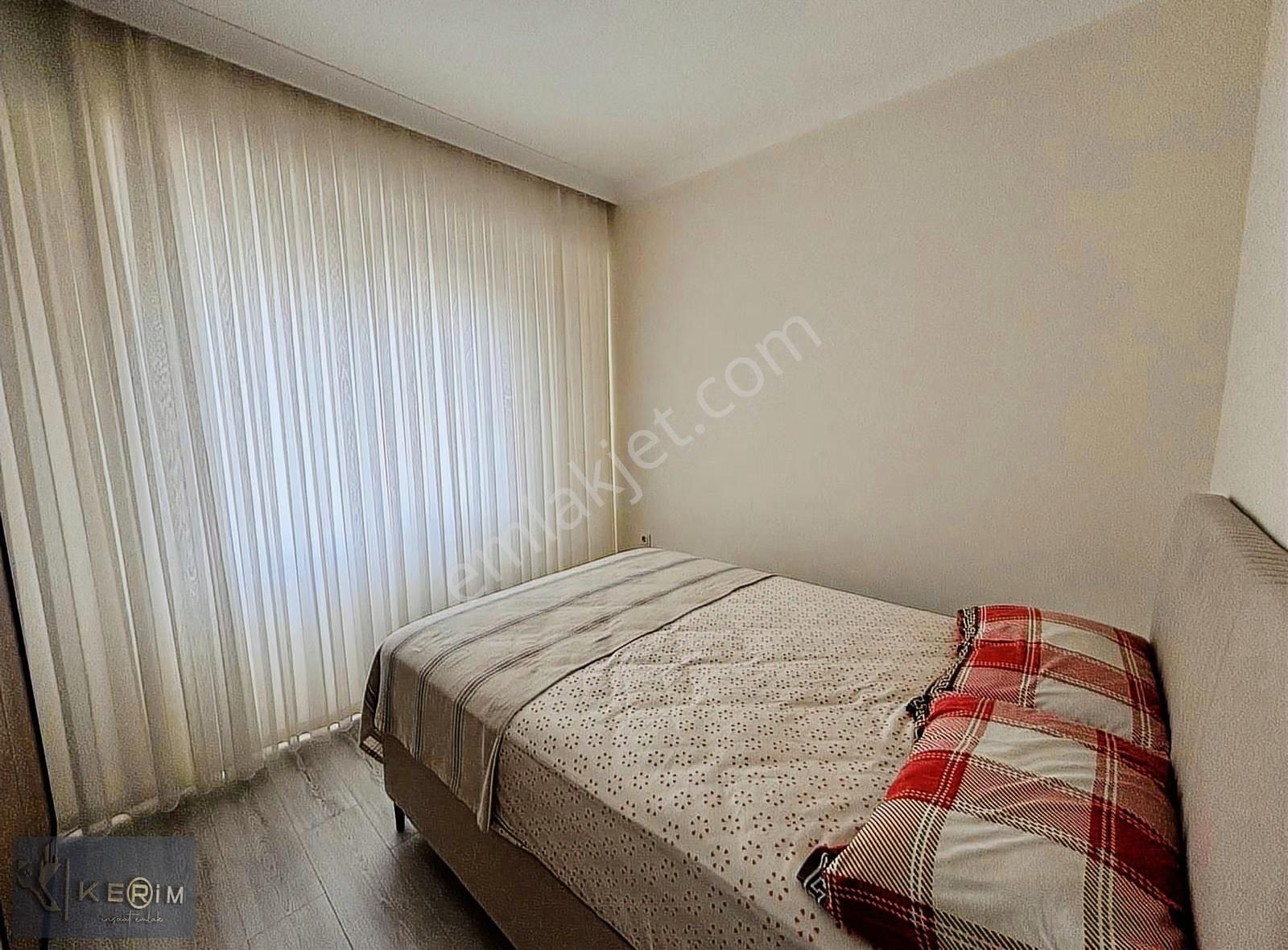 Kerim'den Küçükkuyu'da Sıfır Eşyalı Geniş Satılık 2+1 Daire - Görsel 24