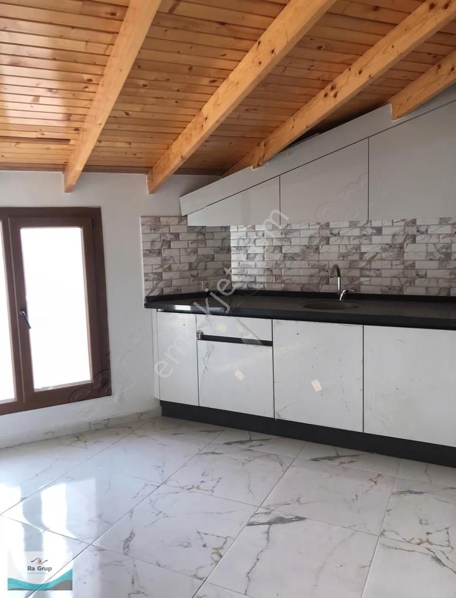 Karşıyaka Alaybey İzban Hattında 7+1 Akıllı Dubleks Daire R-7 - Görsel 12