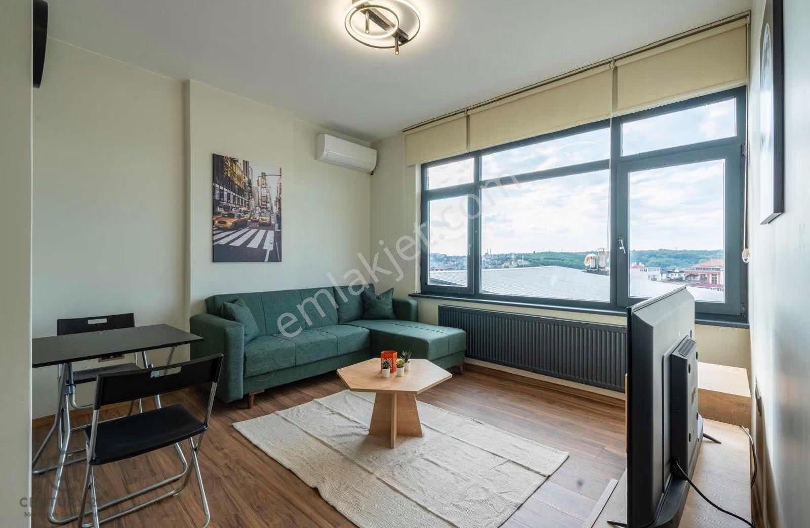 Tarabya Ferahevlerde Öğrencilere Özel Kiralık Sıfır Eşyalı 1+1