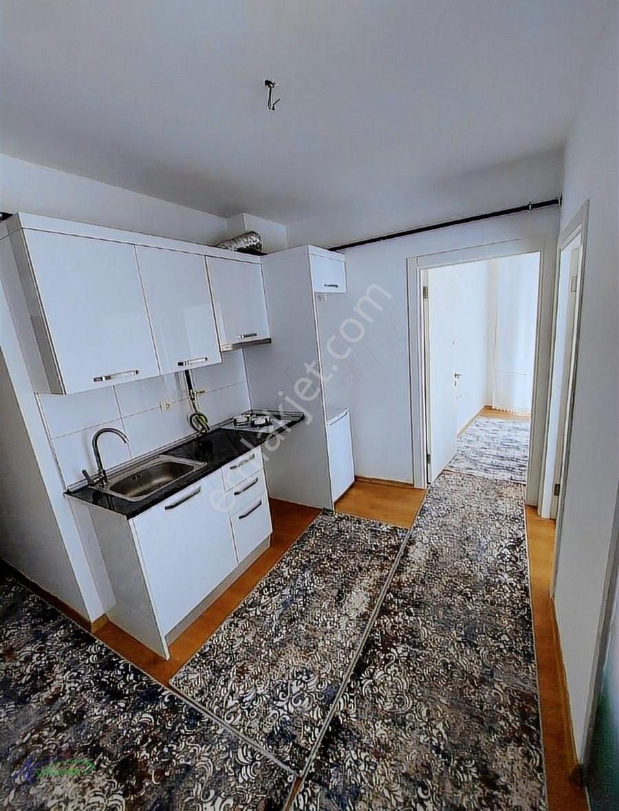 Üniversite Yakını Kiralık Eşyalı Daire - Görsel 4