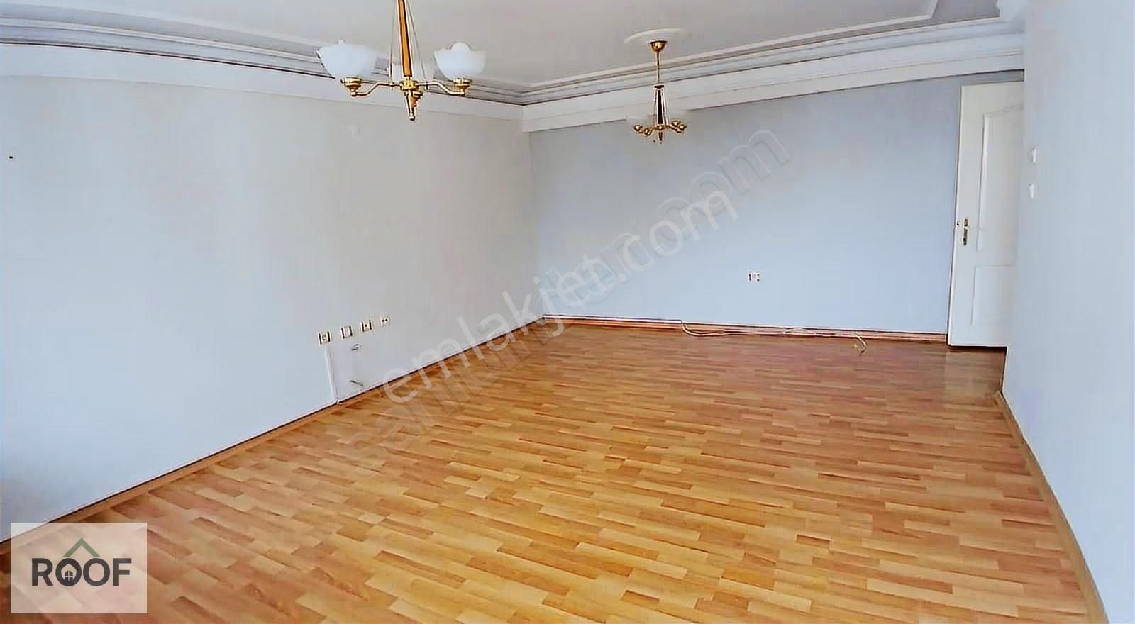 Yalı Mahallesinde Merkezi Konumda Geniş 3+1 Satılık Daire - Görsel 9