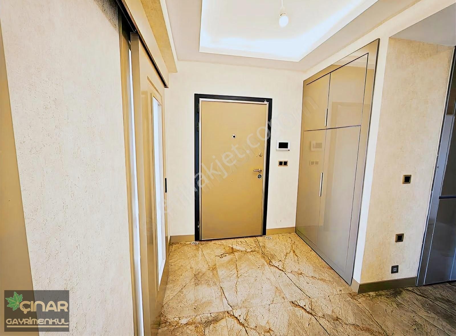 Çınar Gayrimenkulden | Kombili 3+1 Geniş Metrekare Satılık - Görsel 5