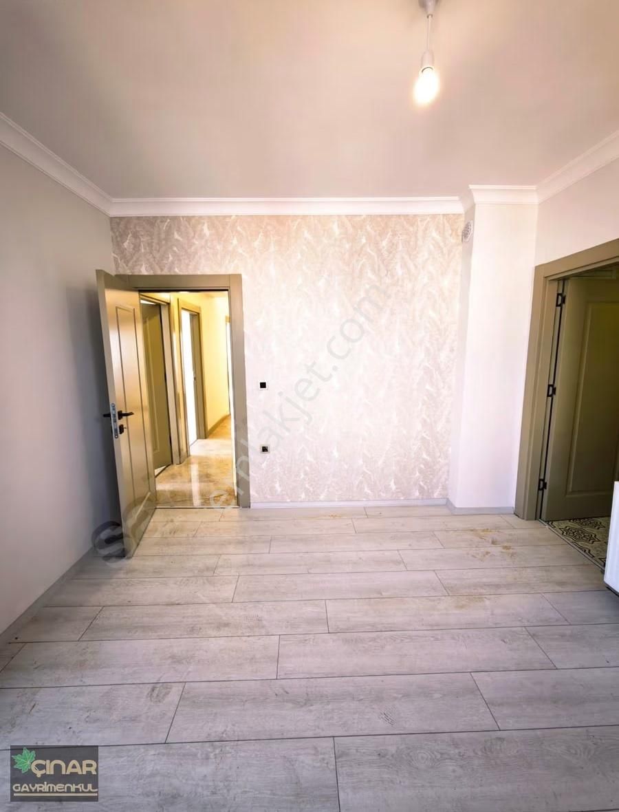 Çınar Gayrimenkulden | Kombili 3+1 Geniş Metrekare Satılık - Görsel 18