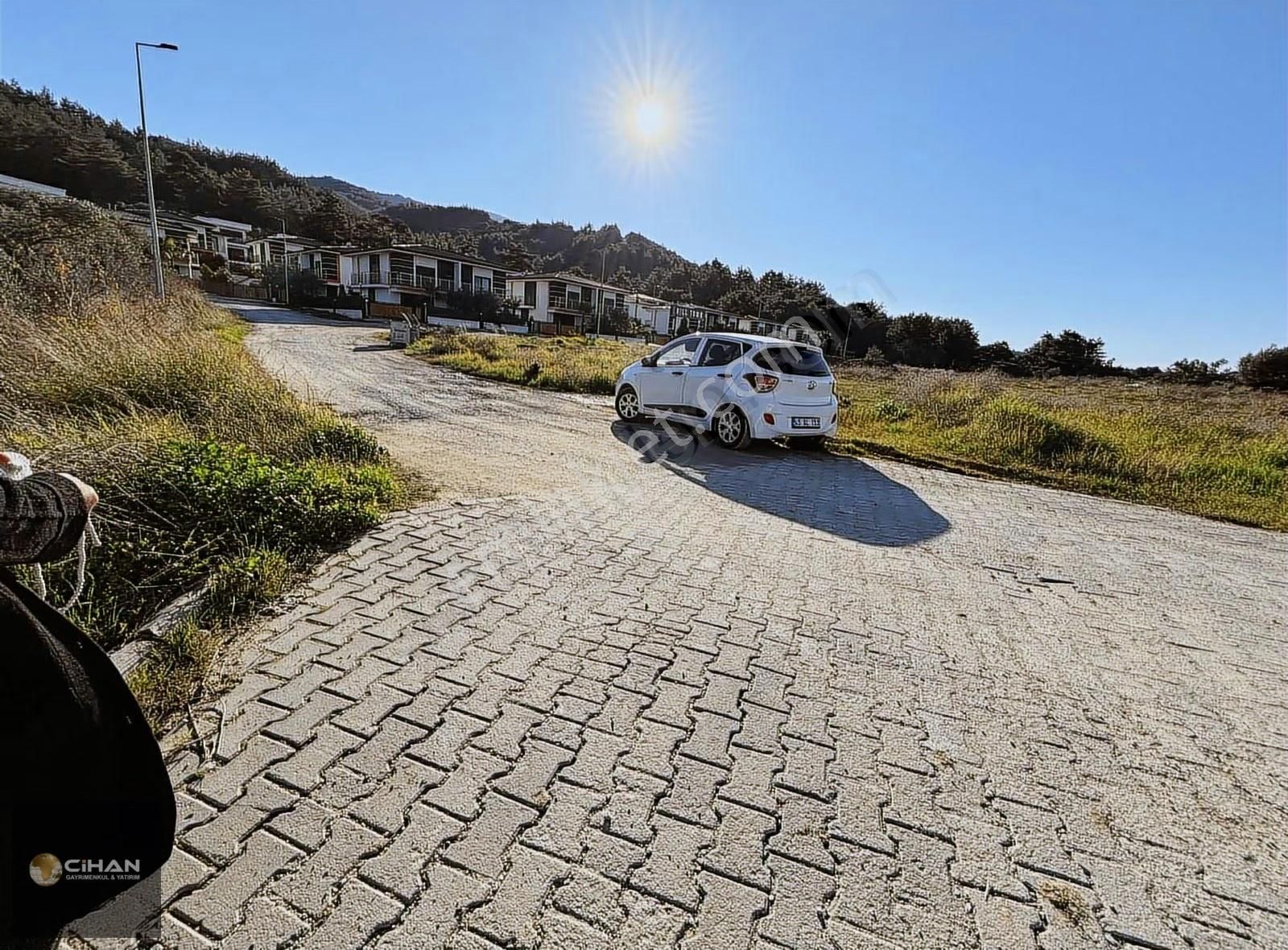 Davutlar Termal Bölgeye Yakın Mesafe Tek Villalık Arsa - Görsel 5