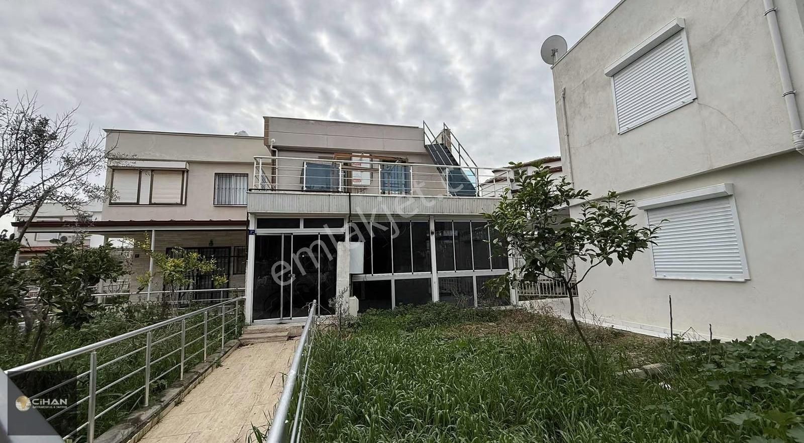 Avm Bölgesi Denize 200 Metre Yazlık