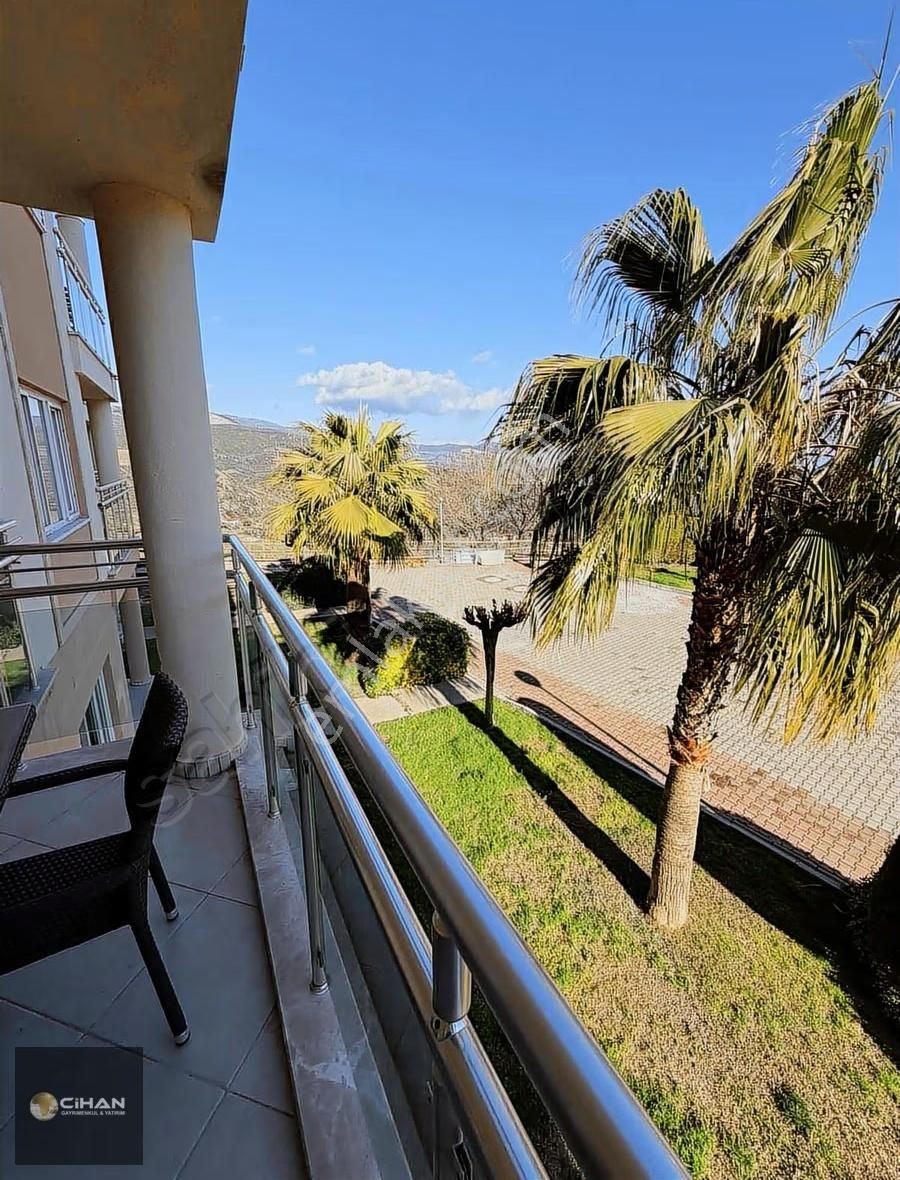 Kuşadası'nda Full Eşyalı Daire - Görsel 17