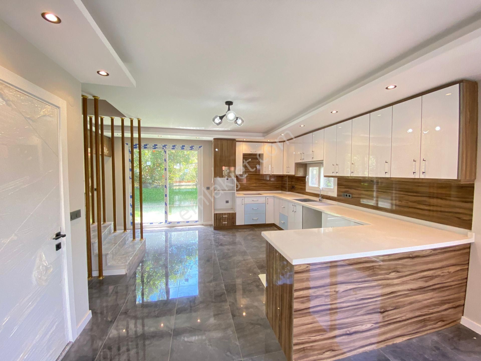 Seferihisar’da Denize 500m Mesafede, Akıllı Ve Lüks Müstakil 3+1 Villa - Görsel 15