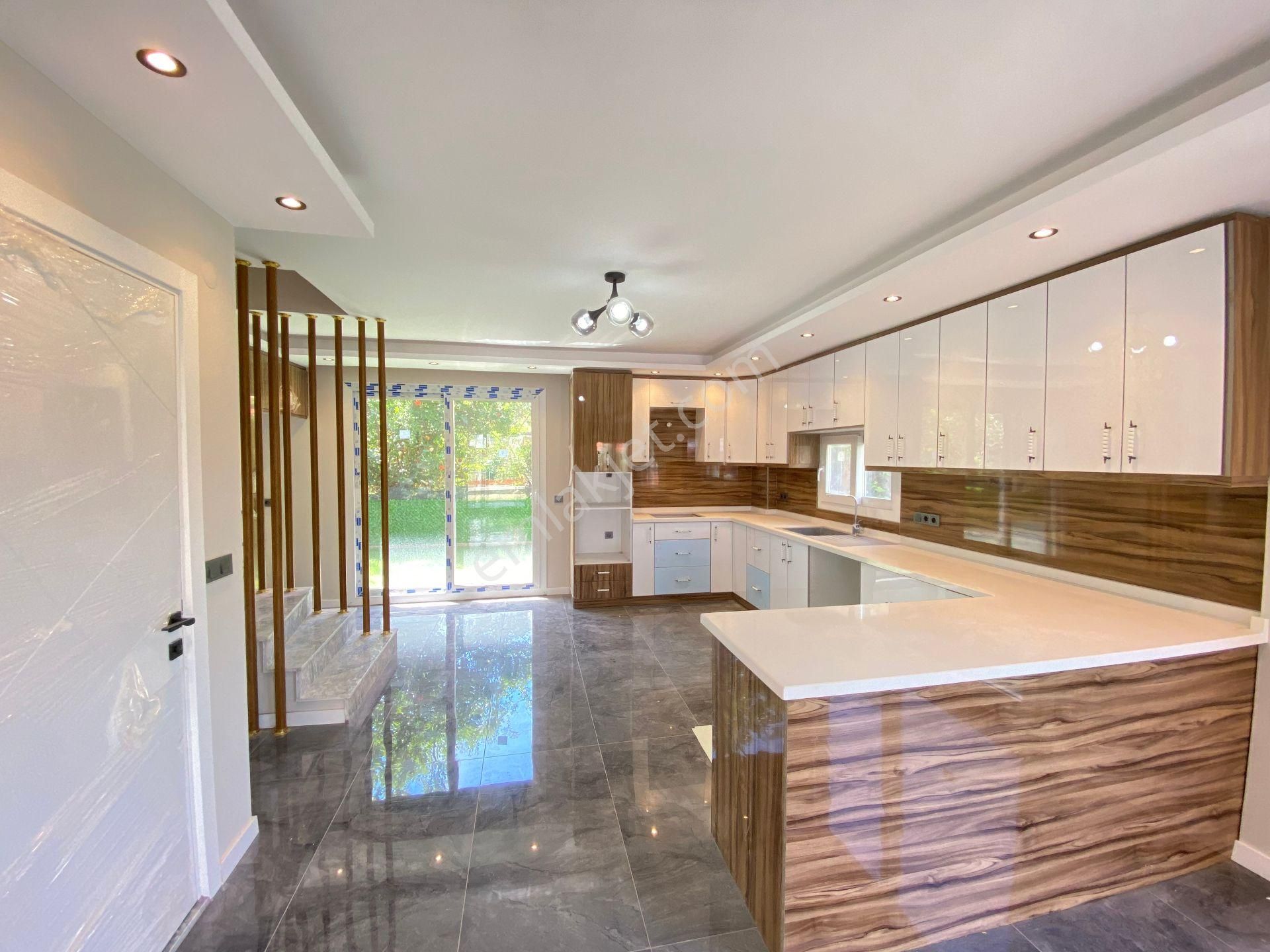 Seferihisar’da Denize 500m Mesafede, Akıllı Ve Lüks Müstakil 3+1 Villa - Görsel 3