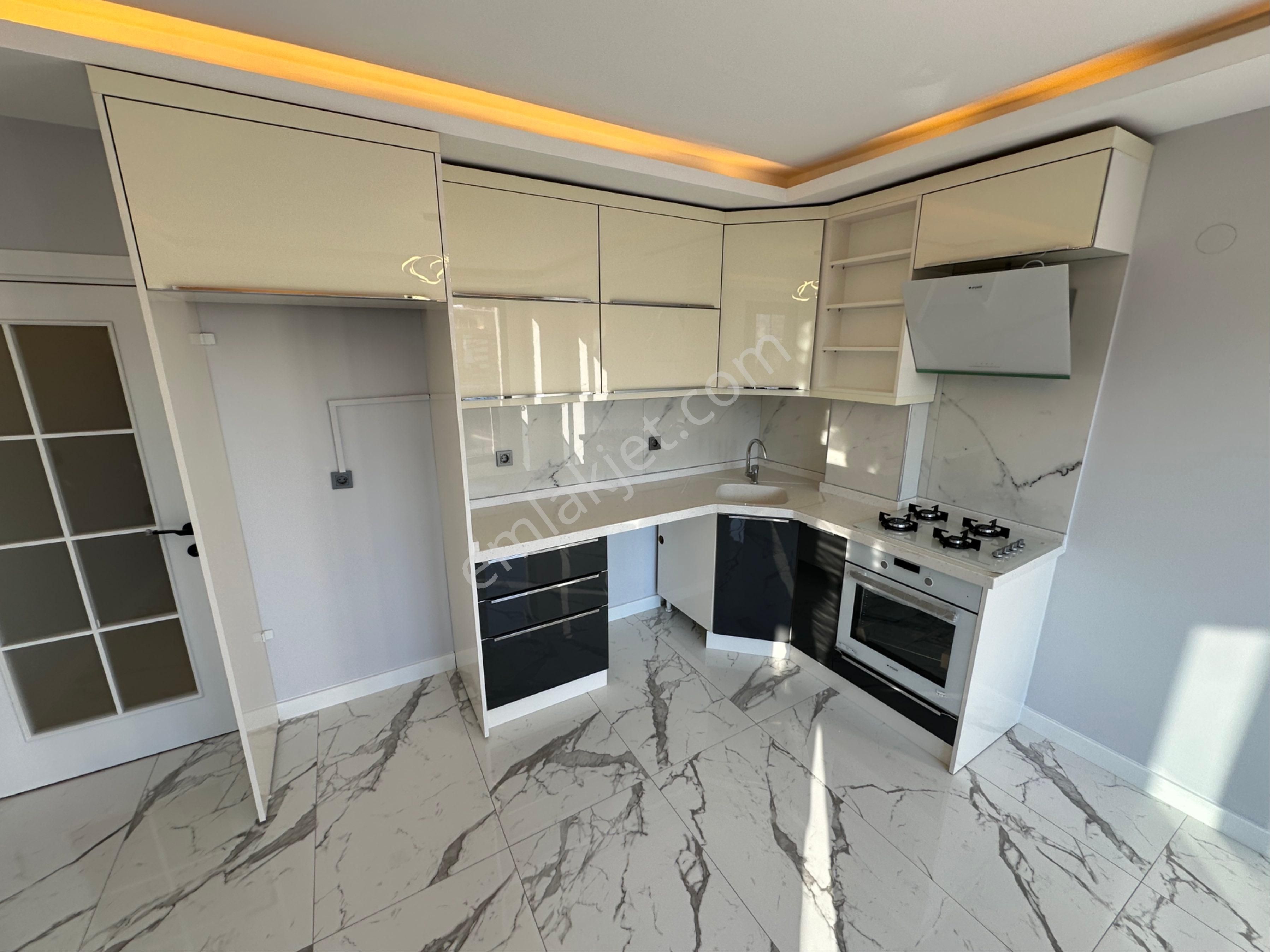 Cantan Emlaktan Akçay'da 1+1 3 Yaşında Lüks Tasarımlı Fırsat Daire - Görsel 29