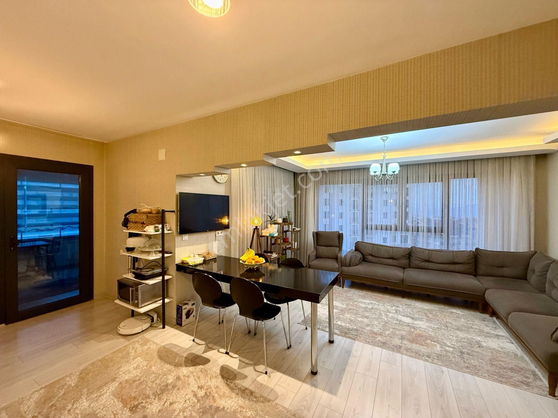 Pursaklar Mehmet Zengin Emlak'tan Teras Balkonlu Çift Banyolu 6.kat 4+1 Ultra Lüks Sitede Daire - Görsel 9