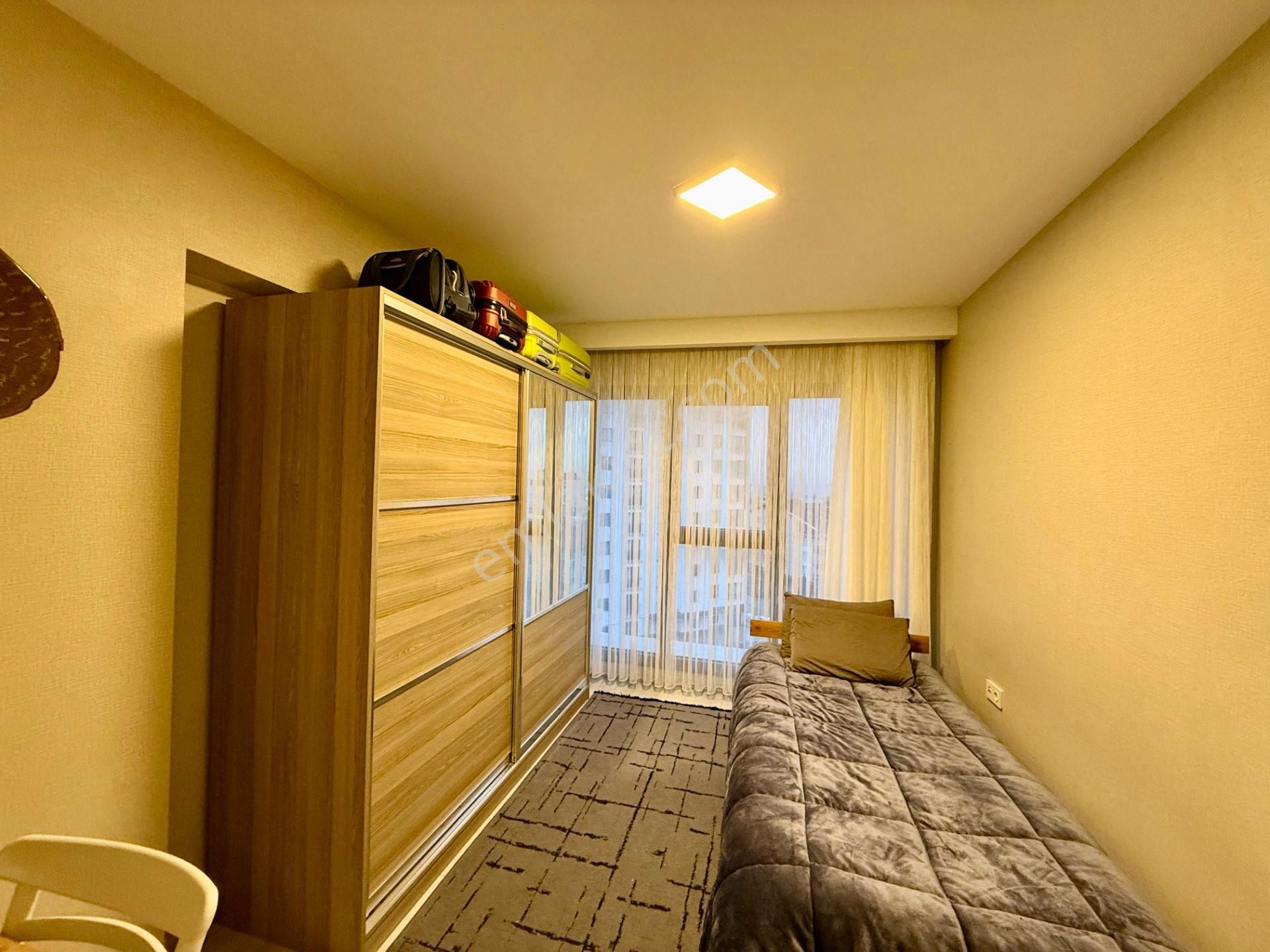 Pursaklar Mehmet Zengin Emlak'tan Teras Balkonlu Çift Banyolu 6.kat 4+1 Ultra Lüks Sitede Daire - Görsel 21