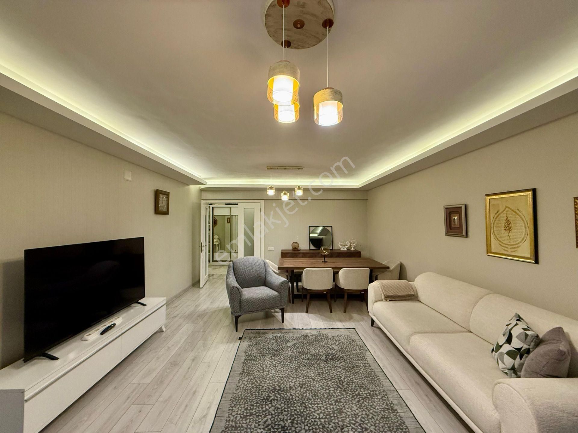 Pursaklar Mehmet Zengin Emlak'tan Teras Balkonlu Çift Banyolu 6.kat 4+1 Ultra Lüks Sitede Daire - Görsel 18