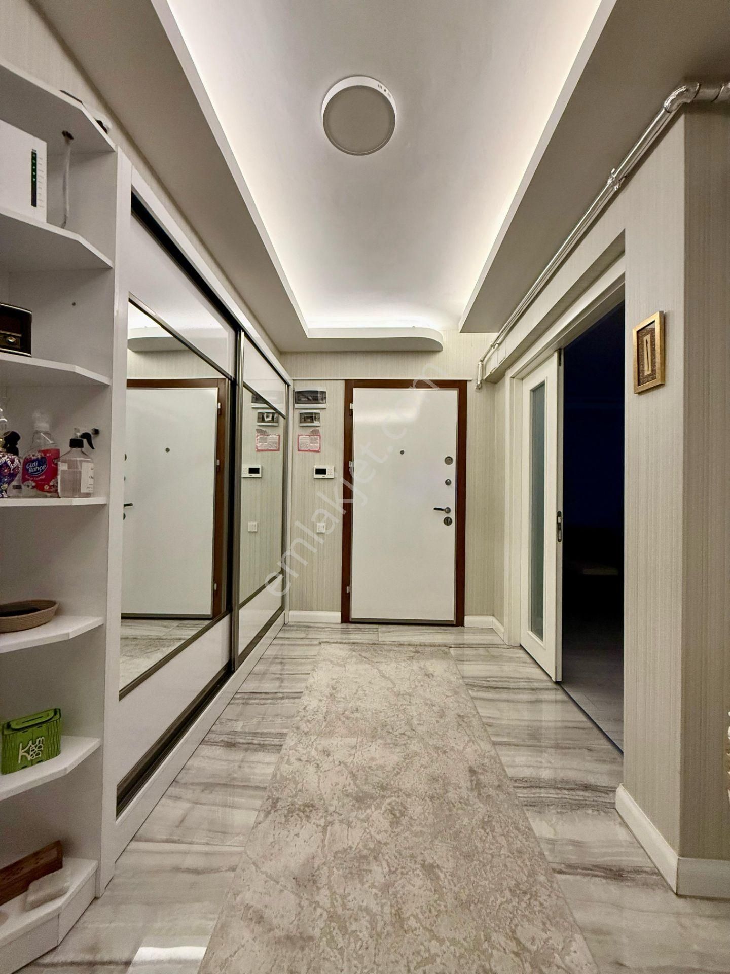 Pursaklar Mehmet Zengin Emlak'tan Teras Balkonlu Çift Banyolu 6.kat 4+1 Ultra Lüks Sitede Daire - Görsel 40