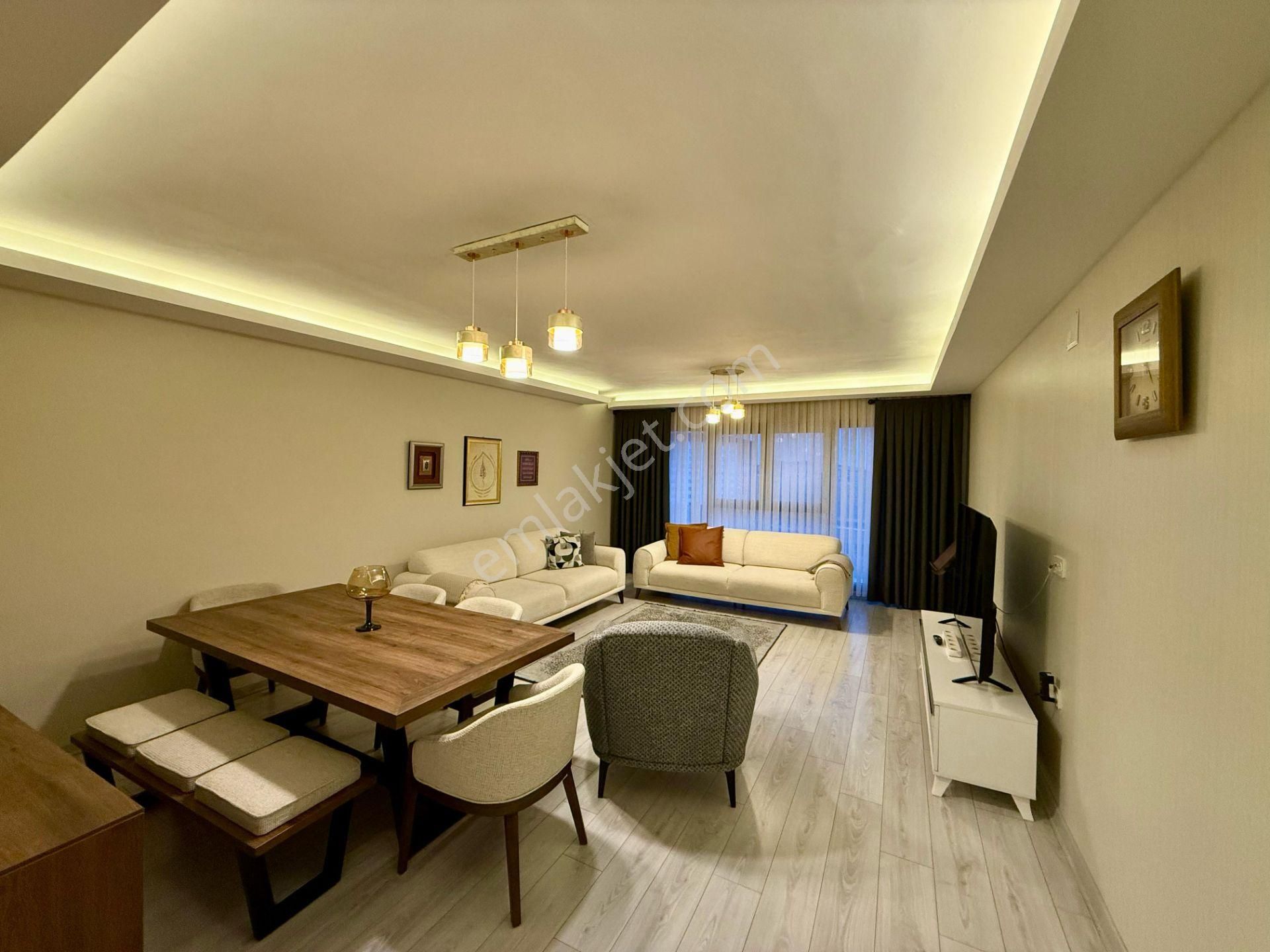 Pursaklar Mehmet Zengin Emlak'tan Teras Balkonlu Çift Banyolu 6.kat 4+1 Ultra Lüks Sitede Daire - Görsel 14