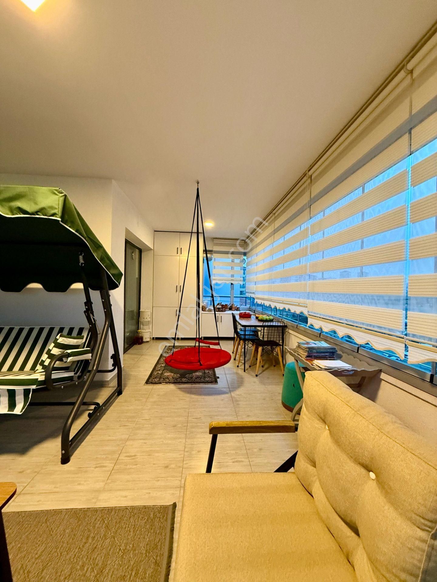 Pursaklar Mehmet Zengin Emlak'tan Teras Balkonlu Çift Banyolu 6.kat 4+1 Ultra Lüks Sitede Daire - Görsel 12