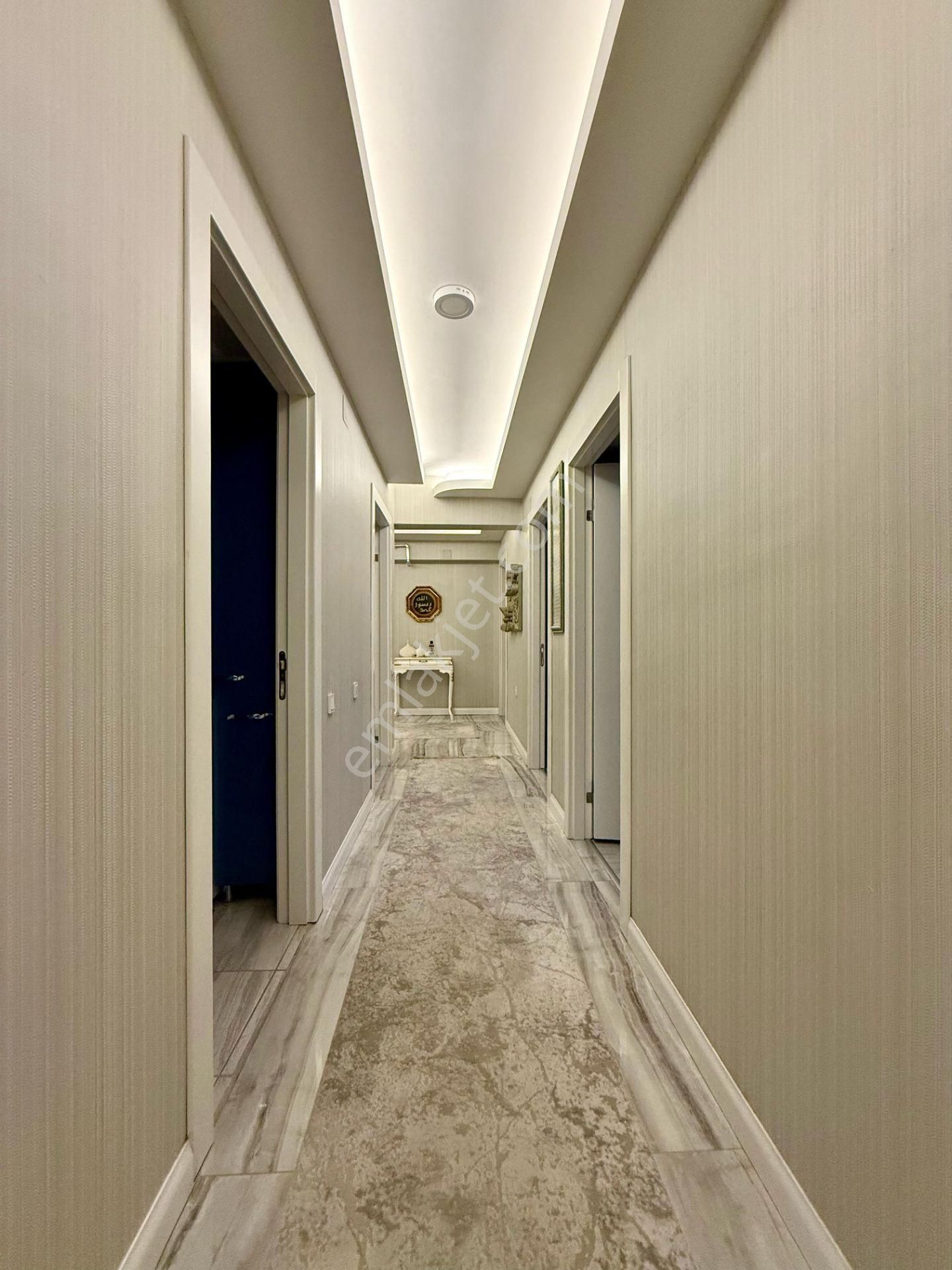 Pursaklar Mehmet Zengin Emlak'tan Teras Balkonlu Çift Banyolu 6.kat 4+1 Ultra Lüks Sitede Daire - Görsel 38