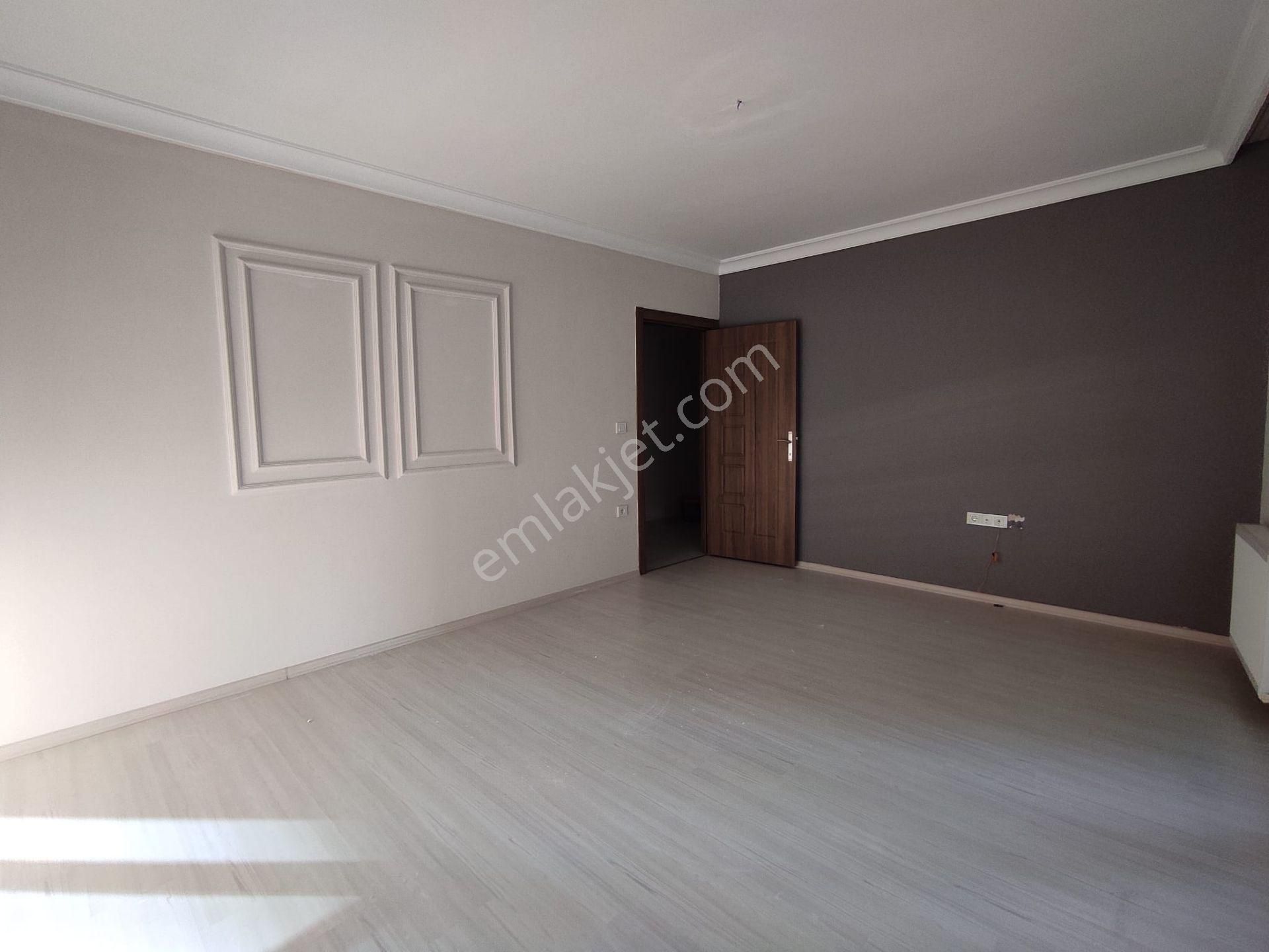 Yenidoğan Merkezde 2+1 Arakat Asansörlü Kiralık Daire - Görsel 7