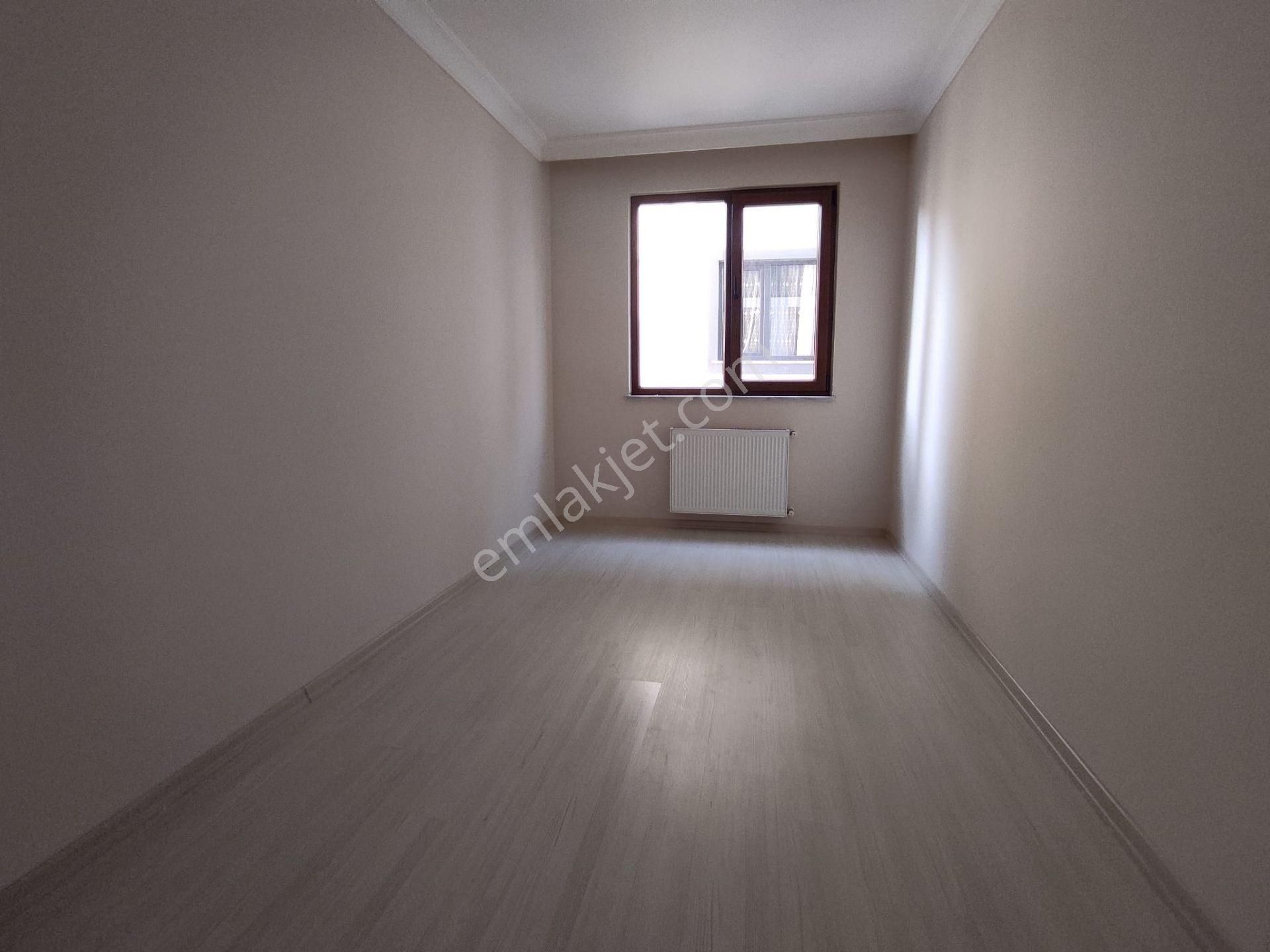 Yenidoğan Merkezde 2+1 Arakat Asansörlü Kiralık Daire - Görsel 13
