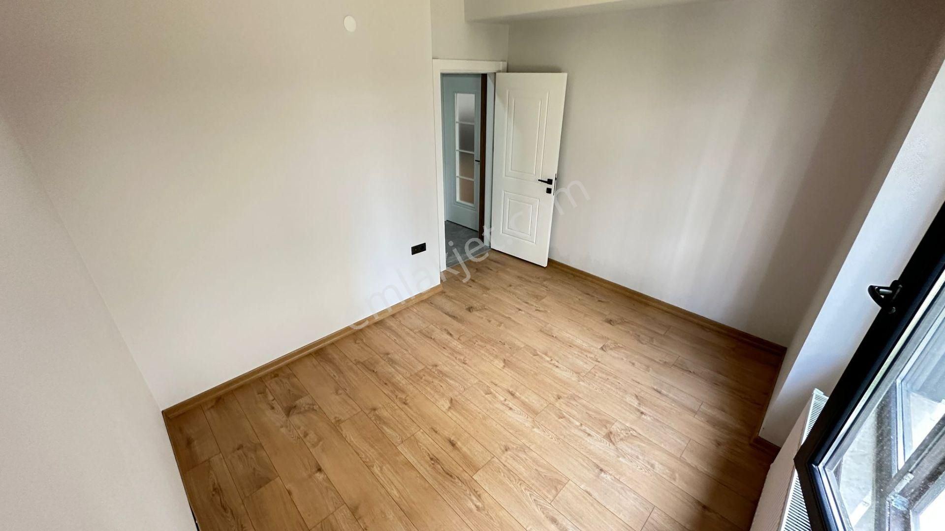 Cantan Emlaktan Akçay Altınkumda Geniş Balkonlu Lüks Yeni Sıfır Daire - Görsel 15