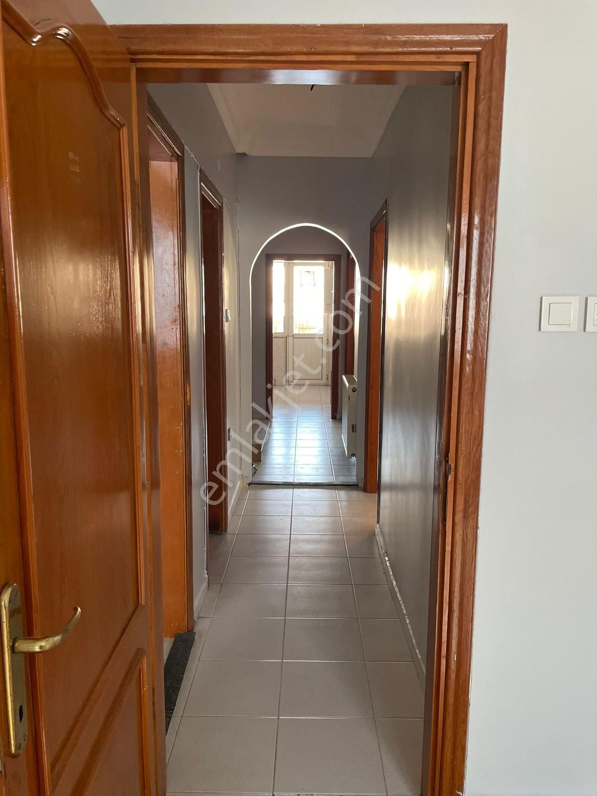 Vista Yapı'dan Metrobüse Yakın Aile Sitesinde Kiralık 3+1 - Görsel 31