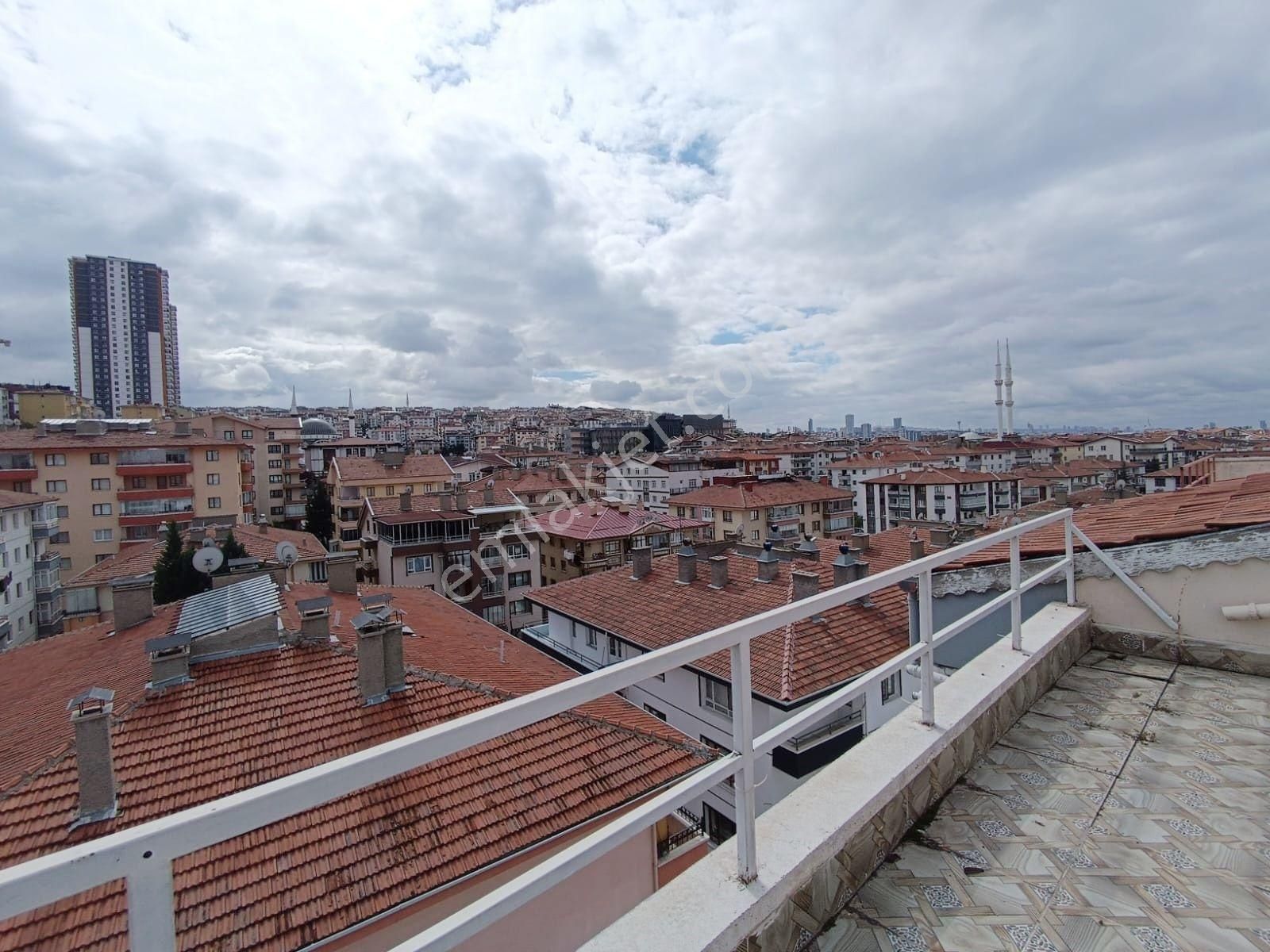 Kent'ten Mutlu Cadde Dibinde 5+1 Manzaralı Teraslı Dubleks - Görsel 30