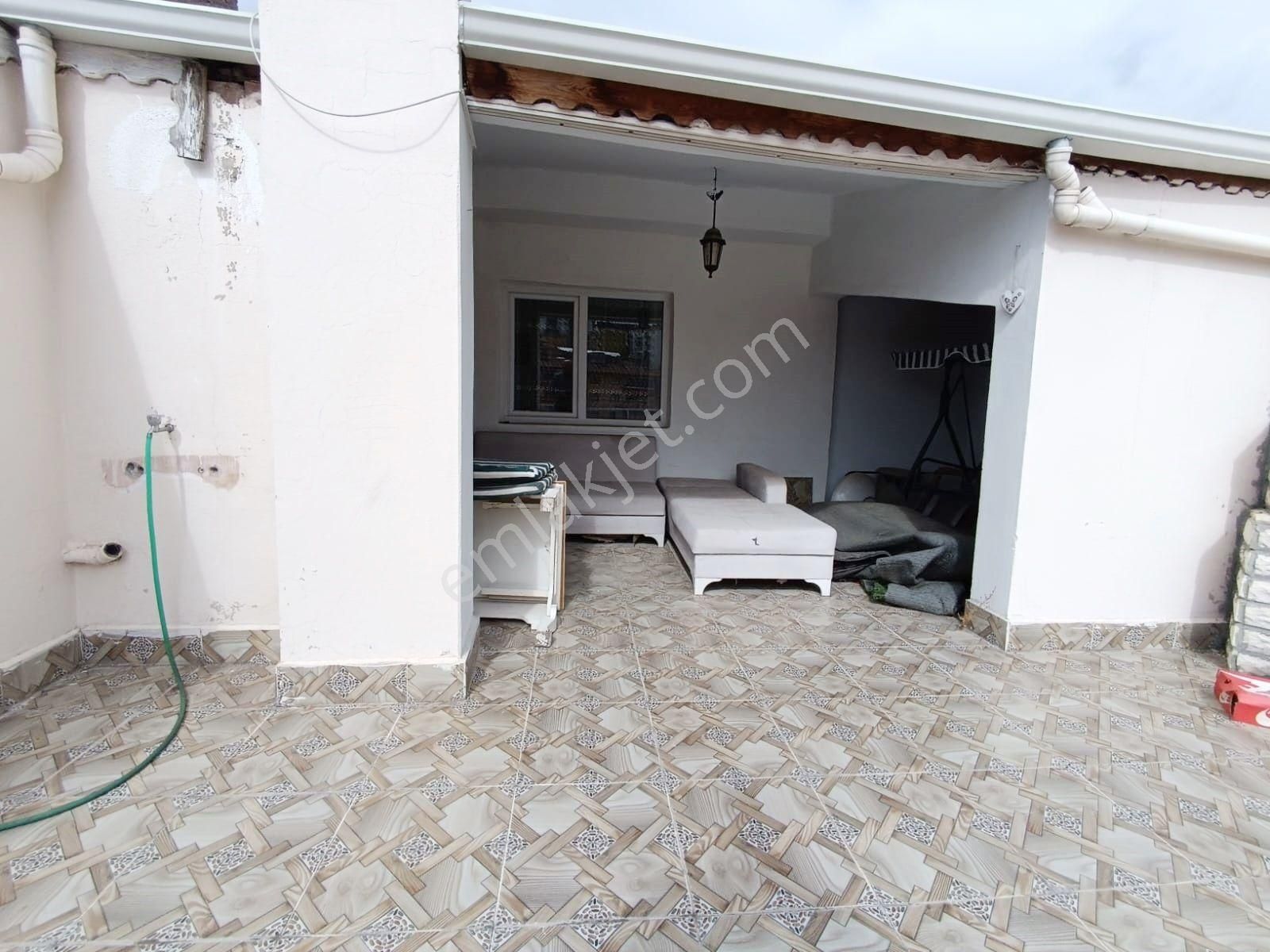 Kent'ten Mutlu Cadde Dibinde 5+1 Manzaralı Teraslı Dubleks - Görsel 19