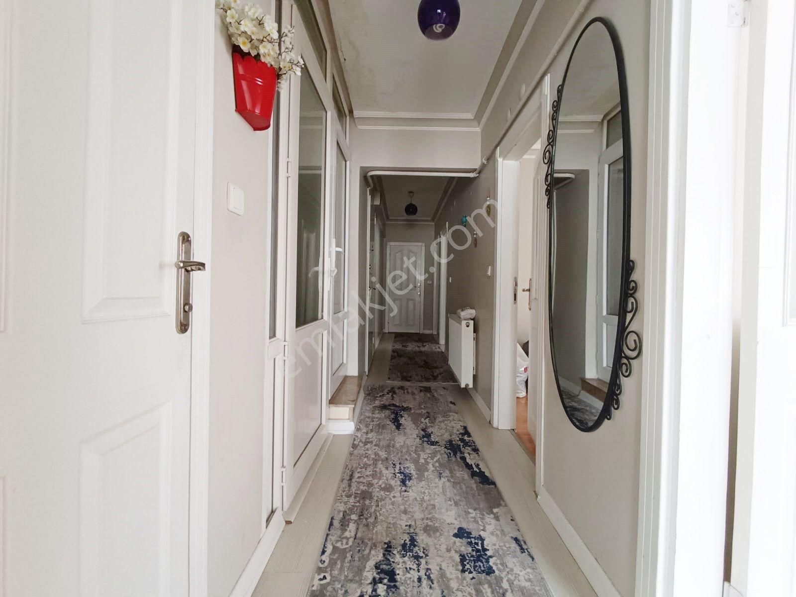 Kent'ten Mutlu Cadde Dibinde 5+1 Manzaralı Teraslı Dubleks - Görsel 29