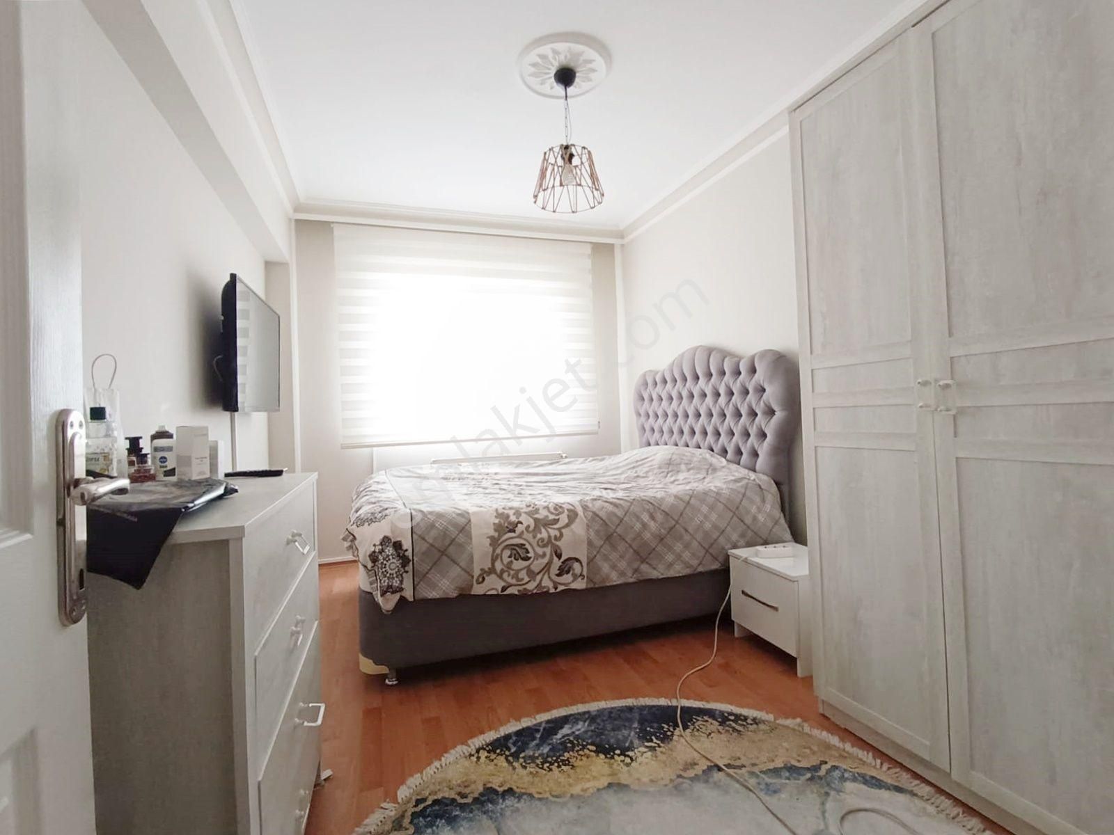 Kent'ten Mutlu Cadde Dibinde 5+1 Manzaralı Teraslı Dubleks - Görsel 11