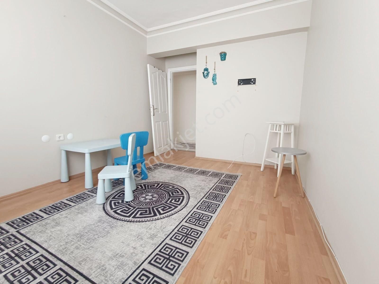 Kent'ten Mutlu Cadde Dibinde 5+1 Manzaralı Teraslı Dubleks - Görsel 8