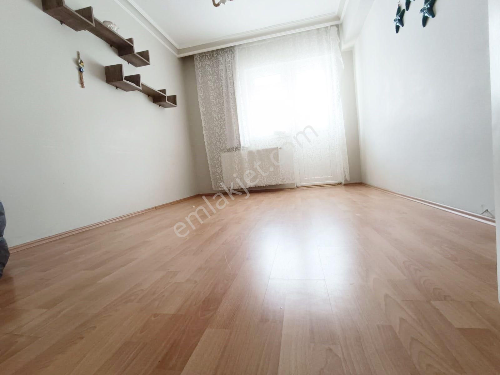 Kent'ten Mutlu Cadde Dibinde 5+1 Manzaralı Teraslı Dubleks - Görsel 12