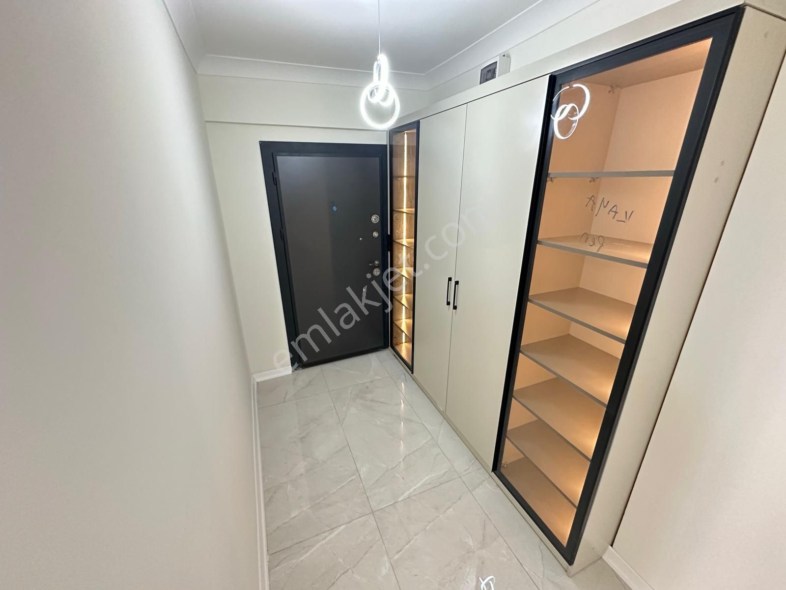 Cantan Emlaktan Akçay Sarıkız'da Askeri Kampa Yakın İçi Yapılı Lüks Daire - Görsel 20